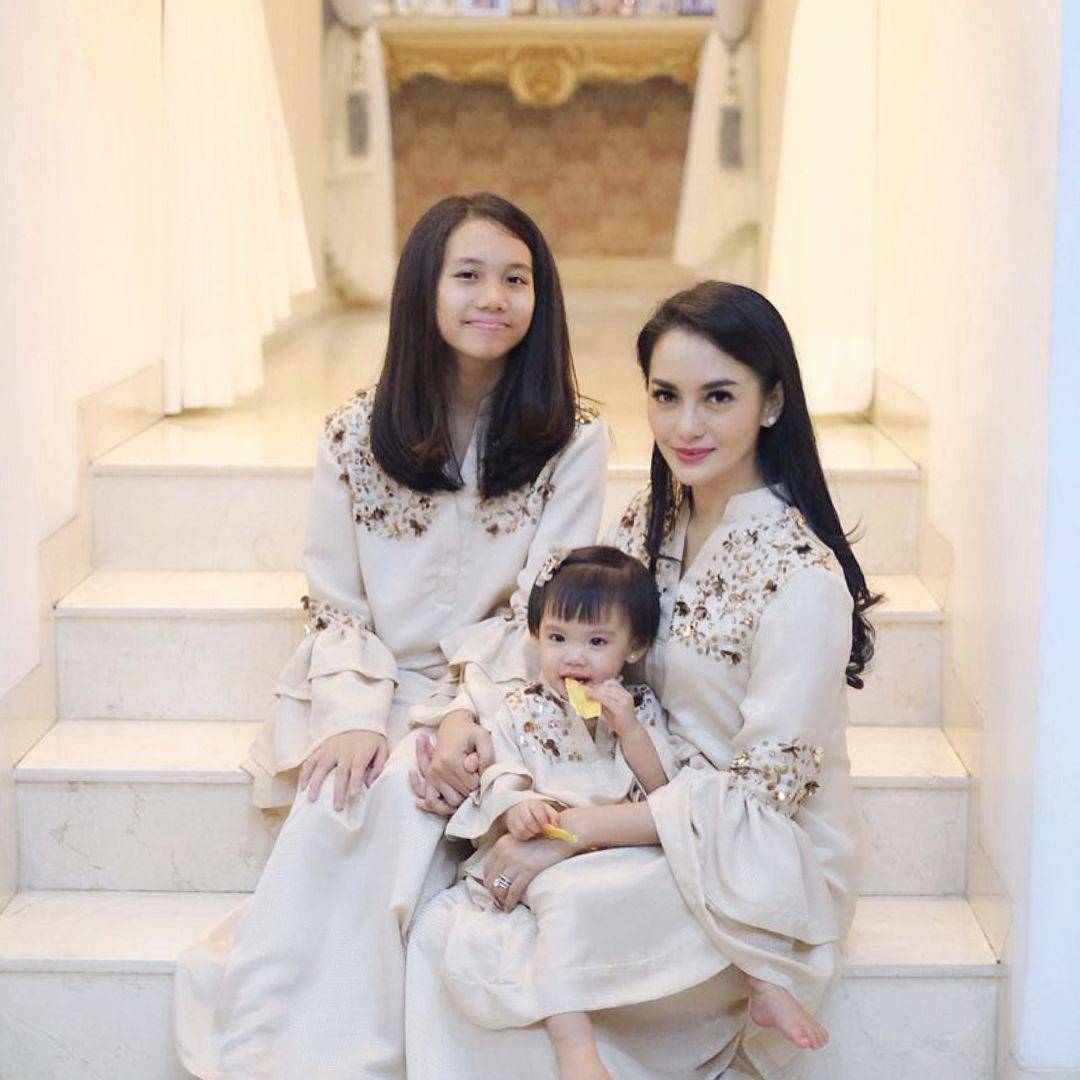 Instagram.com/ririnekawati