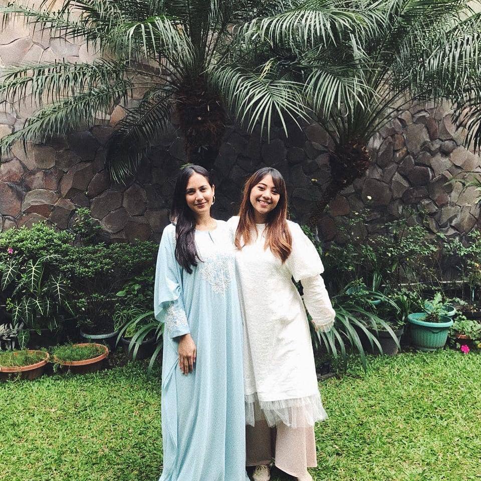 instagram.com/pevpearce