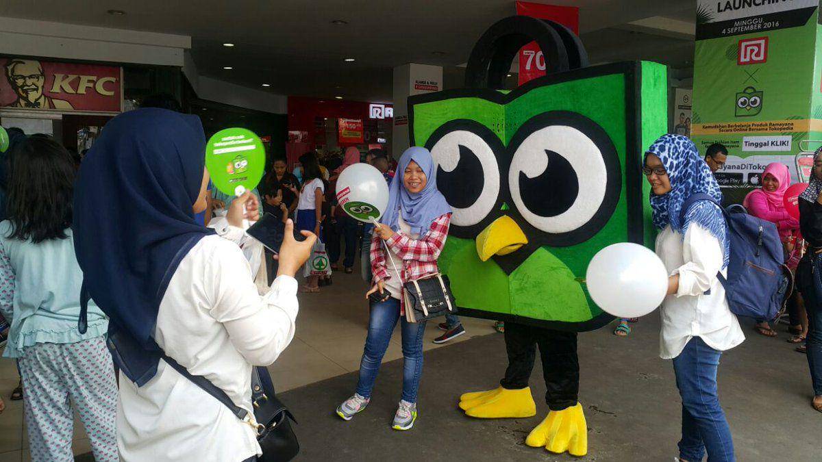 twitter.com/tokopedia