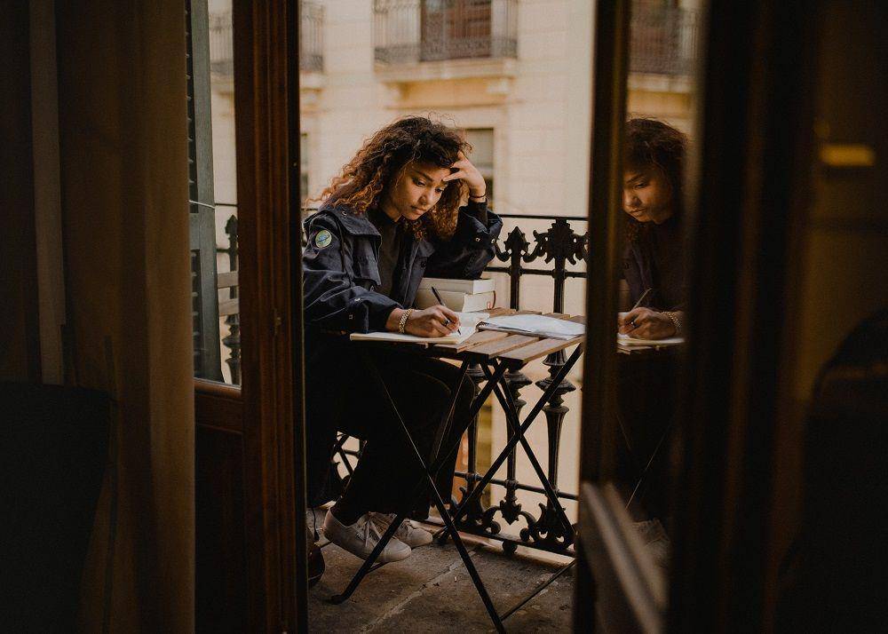 Photo by Kinga Cichewicz on Unsplash