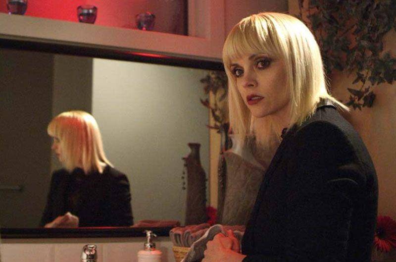 dok. Minds Eye Entertainment