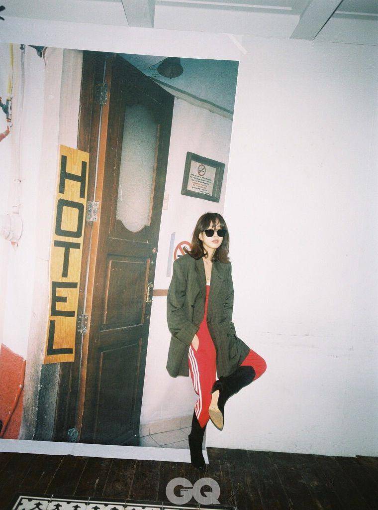 instagram.com/yoanaloves