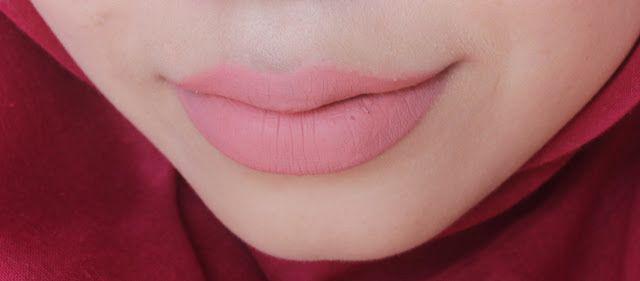 Ini 10 Lipstik Matte Merek Lokal yang Nyaman di Bibir