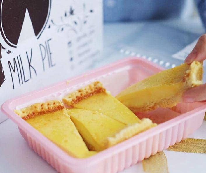 Cuma Pakai Teflon, Yuk Bikin Resep Pie Susu Kekinian Ini!