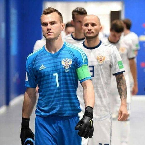 twitter.com/naijaloveinfo