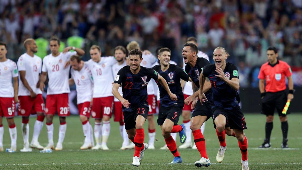 ADU PENALTI. Kroasia memastikan tiket ke babak 8 besar usai menang adu penalti melawan Denmark. Foto dari FIFA.com