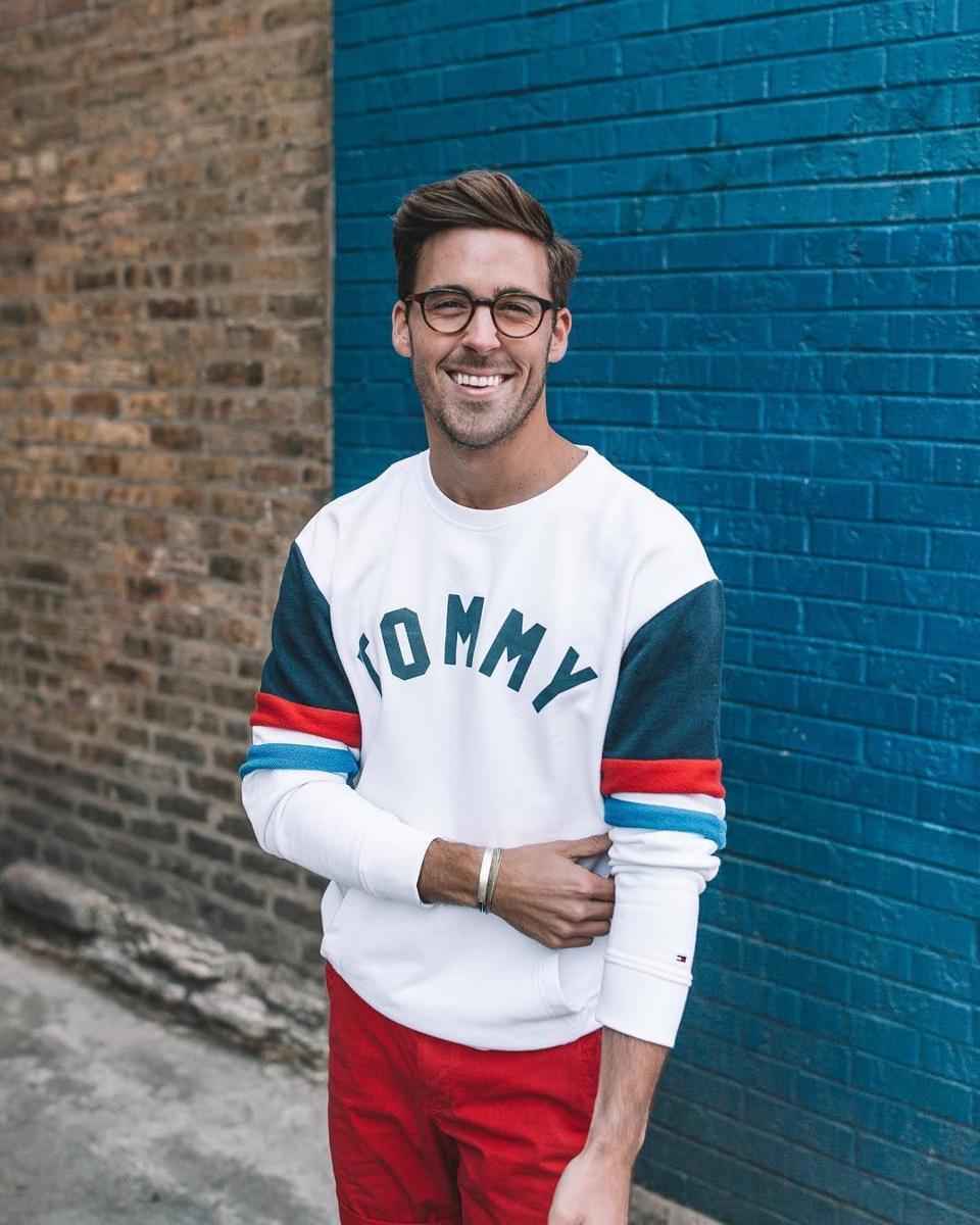 instagram.com/tommyhilfiger
