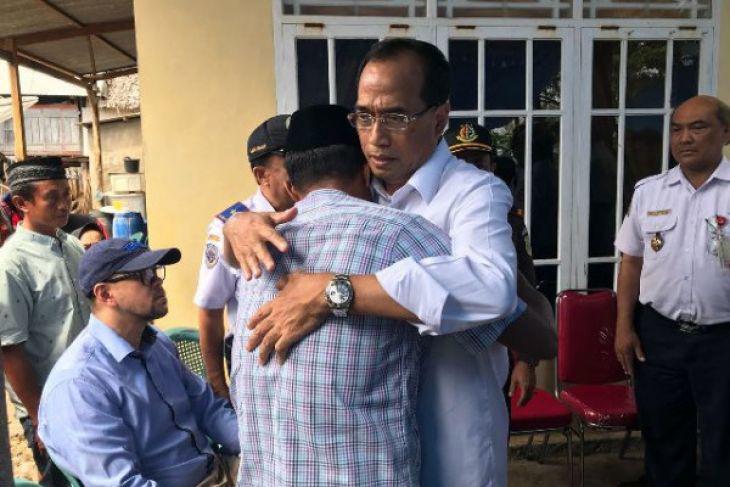 Menhub Datangi Korban KM Lestari Maju, Jasa Raharja Santuni Rp 50 Juta