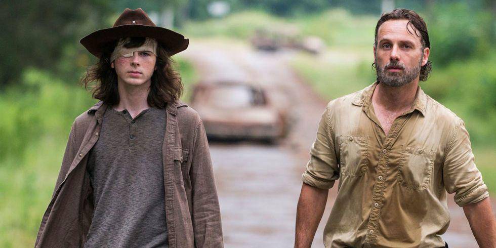 Carl Grimes (kiri) dan Rick Grimes | Digital Spy