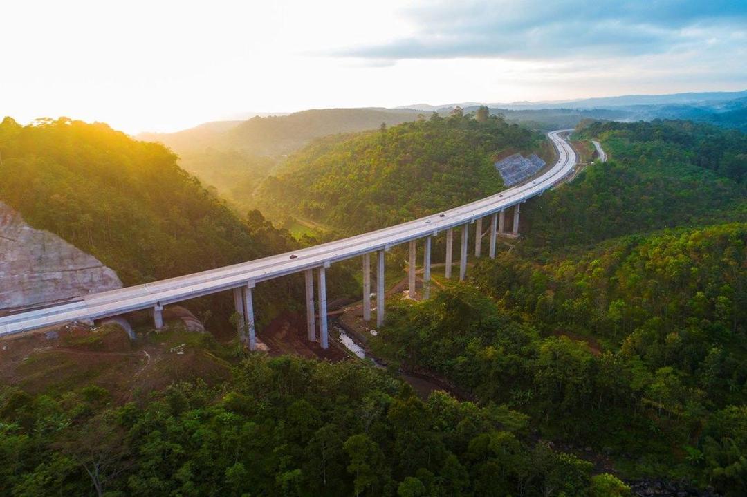 Arus Balik di Tol Solo ke Semarang Padat, Contra Flow Diterapkan