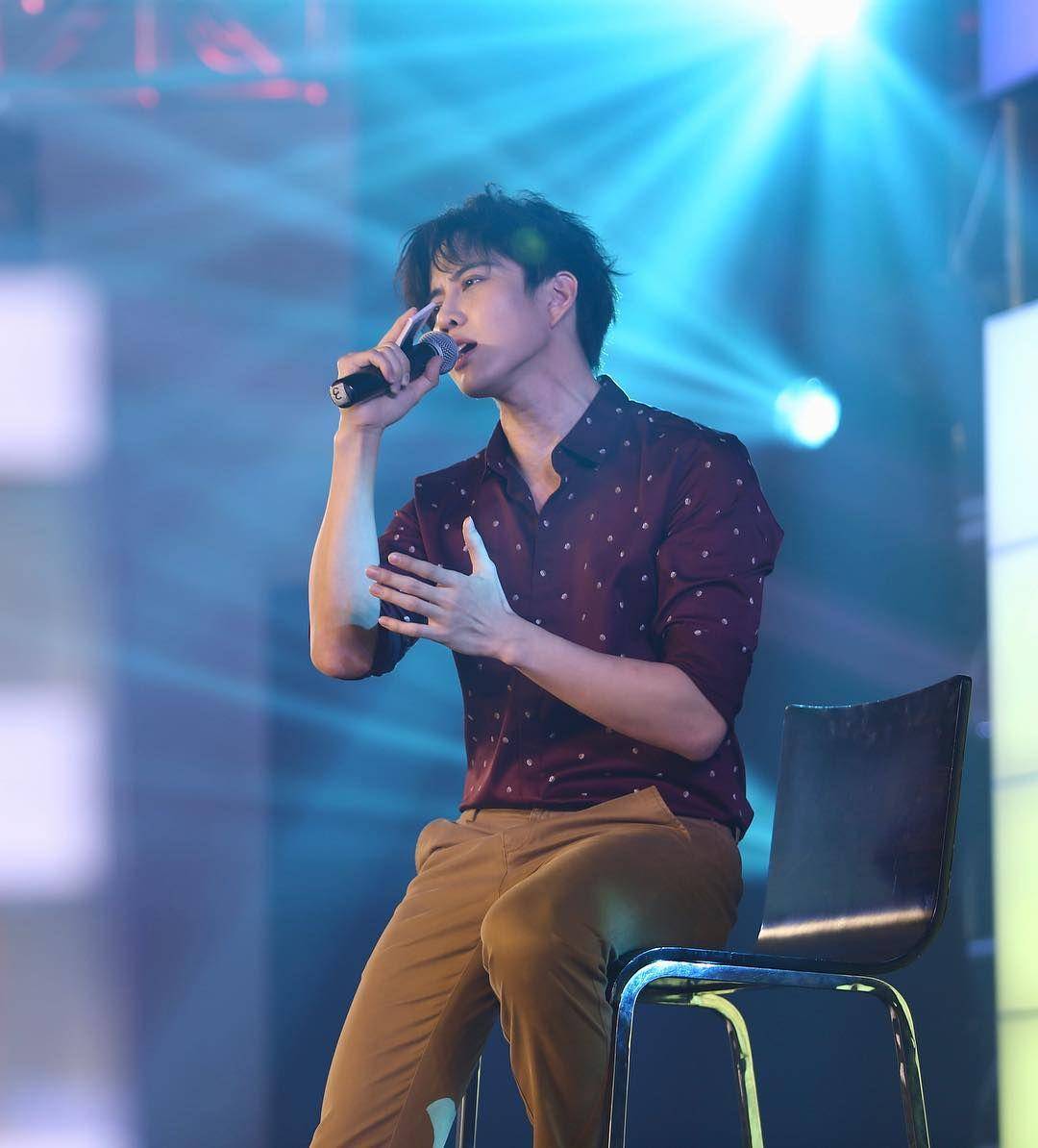 instagram.com/m1keangelo/
