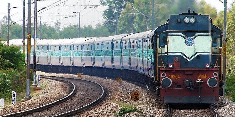 Kepala Stasiun Ketiduran karena Mabuk, Kereta di India Terlambat