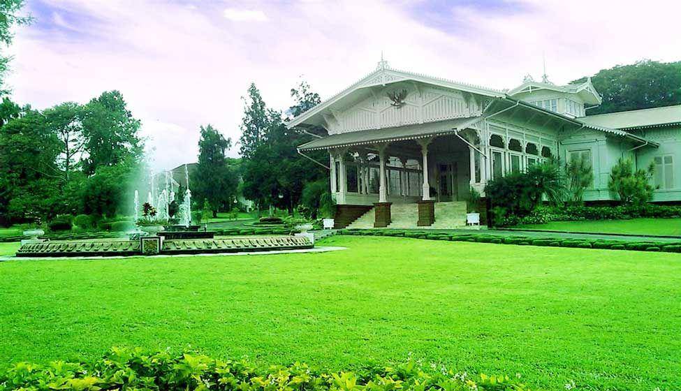 .palacehotel.co.id
