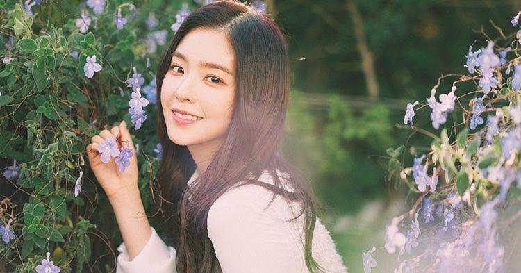 Ingin Rambut Secantik Irene 'Red Velvet'? Lakukan Tips Keramas Ini