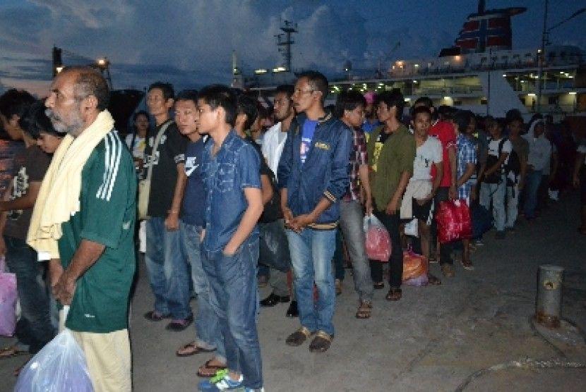 Malaysia Tahan Ribuan Pekerja Ilegal Indonesia dalam Operasi Mega 3.0