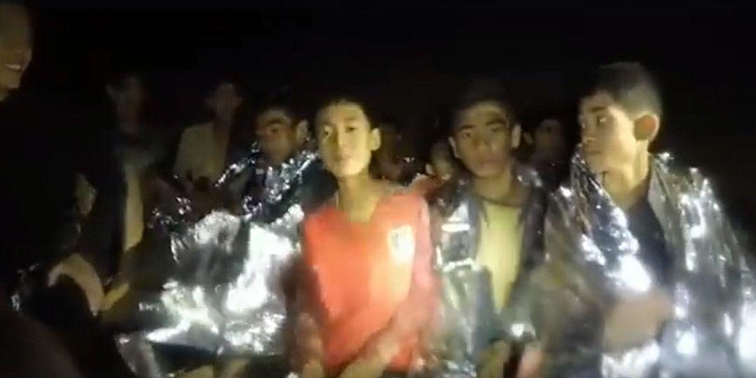 Manfaat Medis Anak-anak di Gua Thailand Diselimuti Aluminium Foil