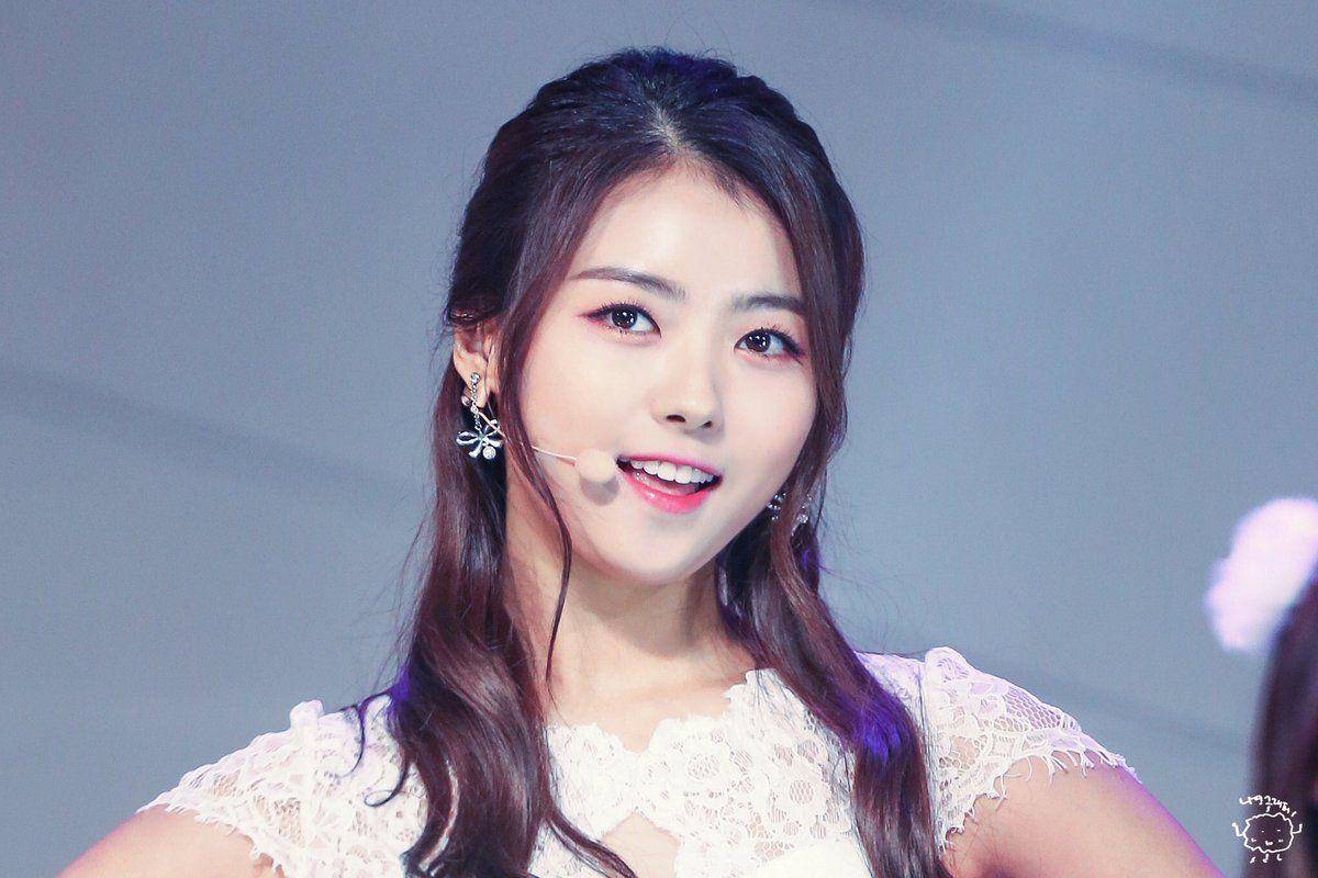 twitter.com/girlgroupspics