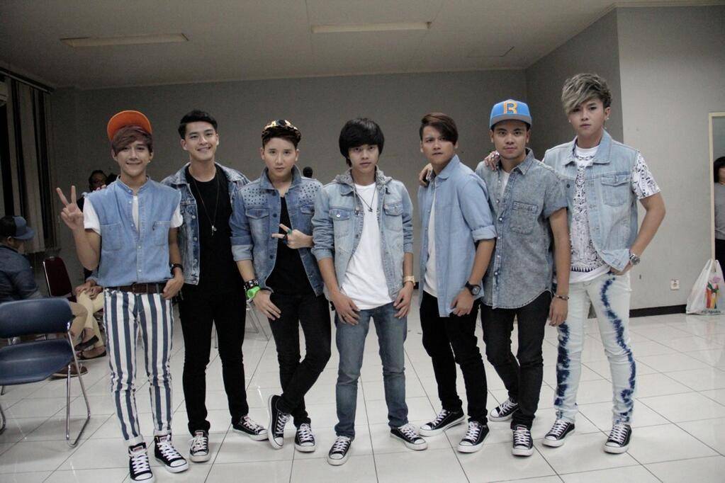 Twitter.com/SMASHindonesia