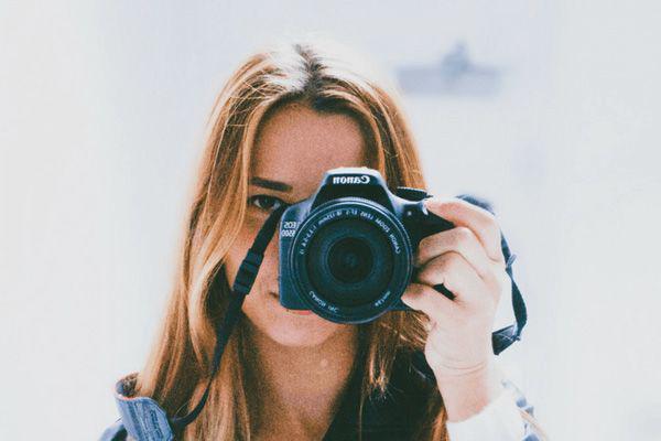 Ringkas, Ini 5 Rekomendasi Kamera Mirrorless Buat Aktivitas Vloggingmu