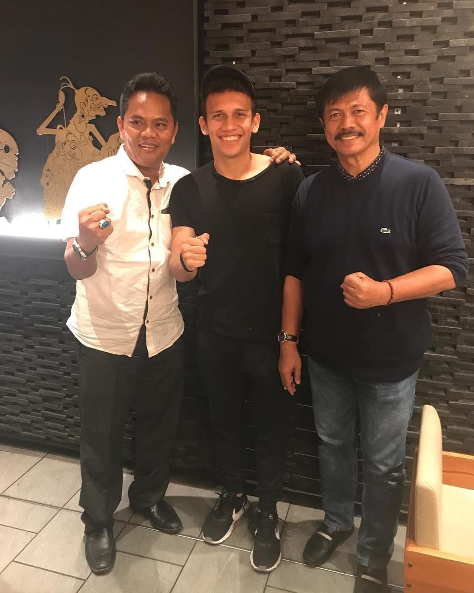 instagram.com/egymaulanavikri
