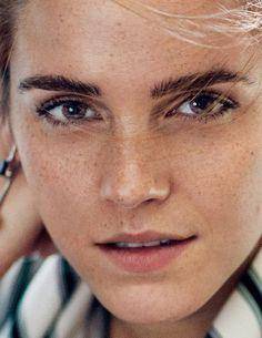 instyle.com