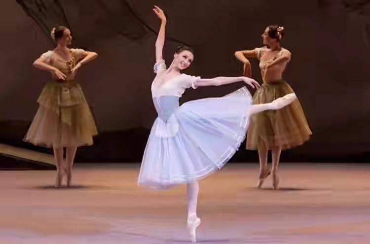 instagram.com/svetlanazakharova