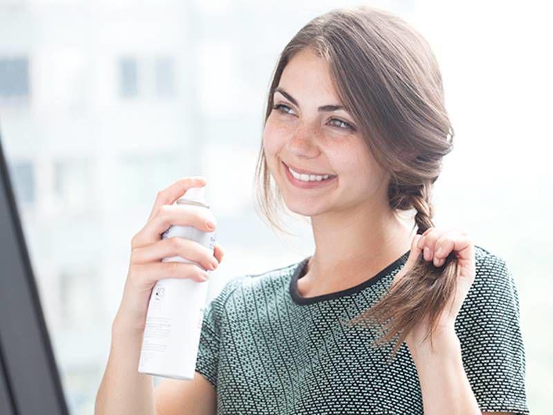 5 Dry Shampoo Terbaik untuk Kamu Pemilik Rambut Kering