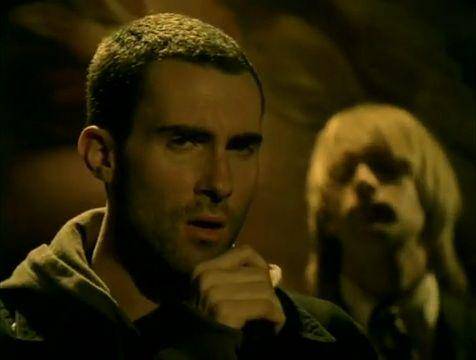 maroon5.wikia.com