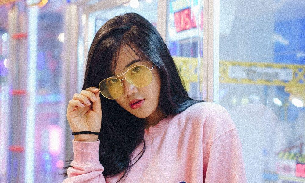 8 Cara Atasi Bibir Kering & Pecah-Pecah, Biar Penampilan Maksimal!