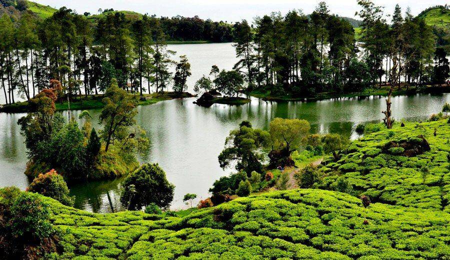 bandung-hotels.com