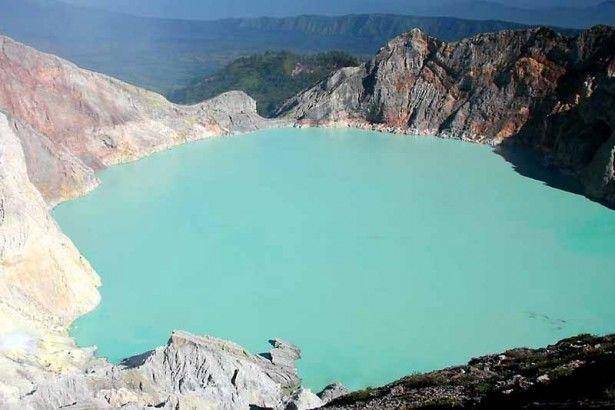 pergiberwisata.com