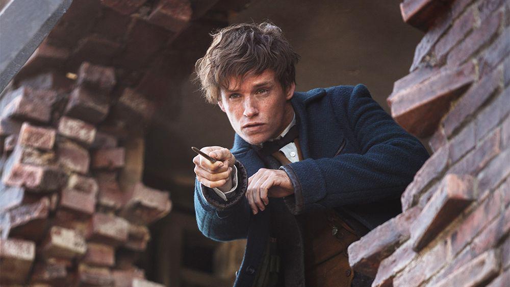 Selain Fantastic Beast, 5 Film Eddie Redmayne Ini Adaptasi dari Buku