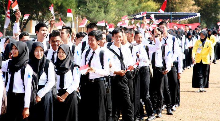 Jadi Mahasiswa Baru, Kamu Wajib Lakukan 5 Hal Ini Biar Gaul