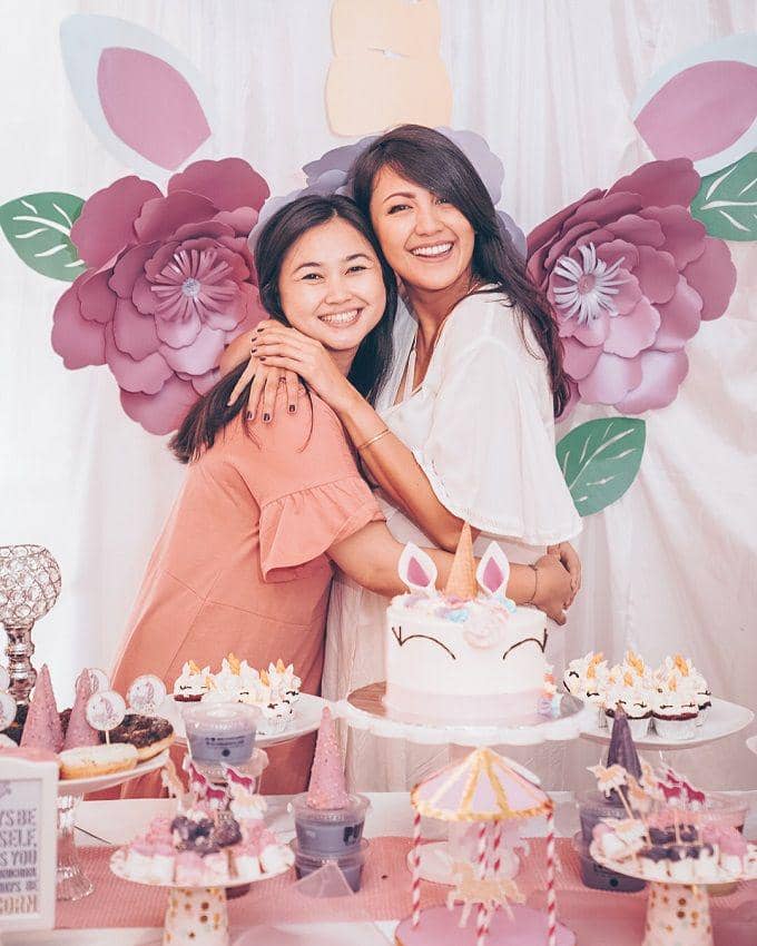 instagram.com/mrssharena