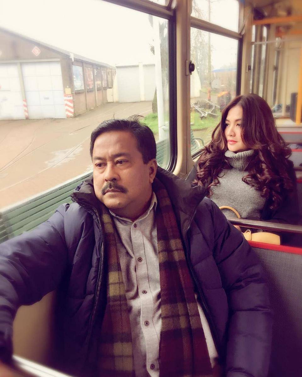Instagram.com/perempuanpanggung