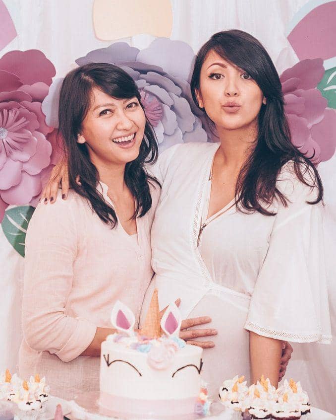 instagram.com/mrssharena