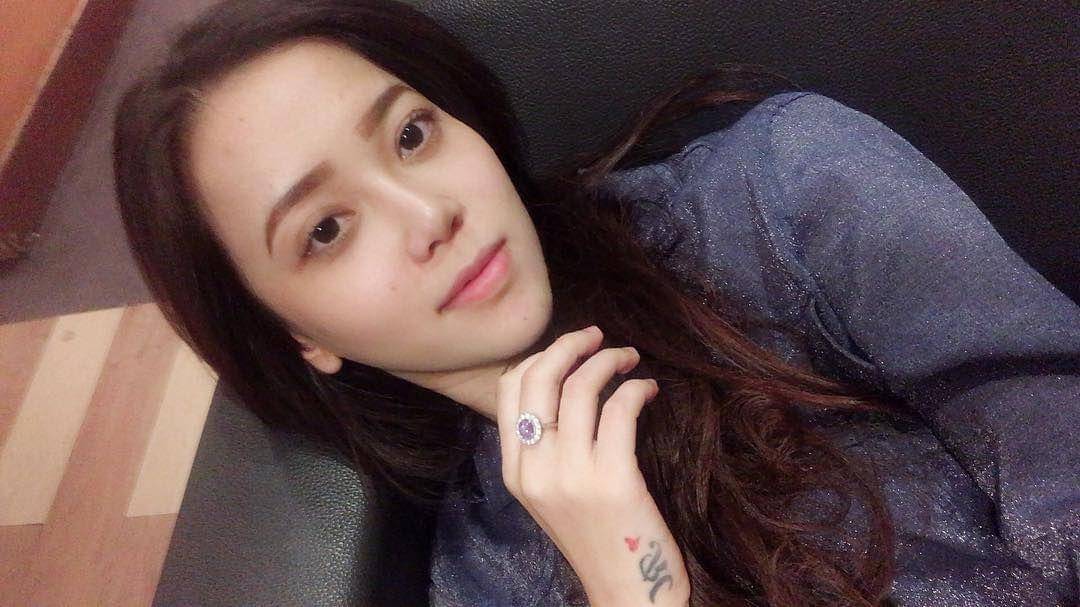 Instagram.com/rebeccaregina05