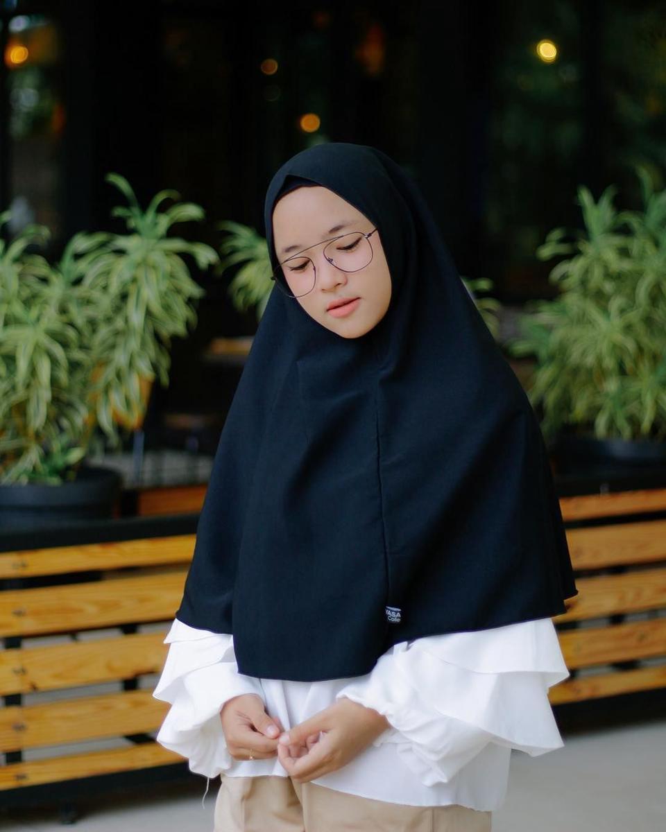 instagram.com/nissa_sabyan