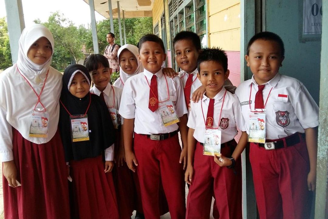 Dari Kancing Hingga Kerah, Ini 7 Hal Unik 'Seragam Sekolah' Masa SD
