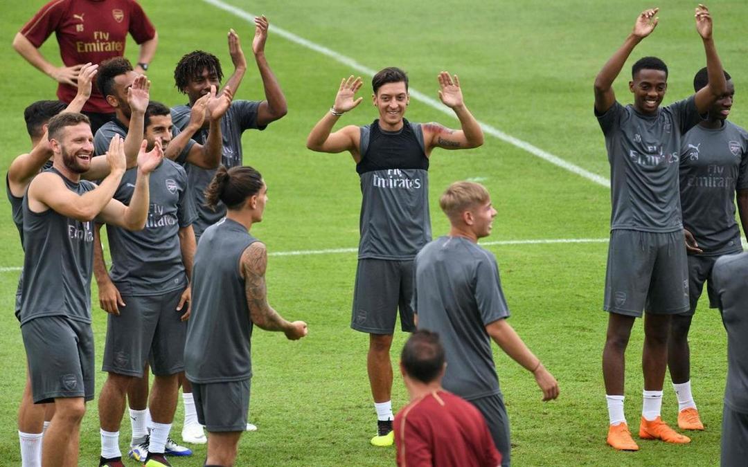 Alami Masa Sulit, Arsenal Berikan Dukungan Penuh kepada Mesut Ozil