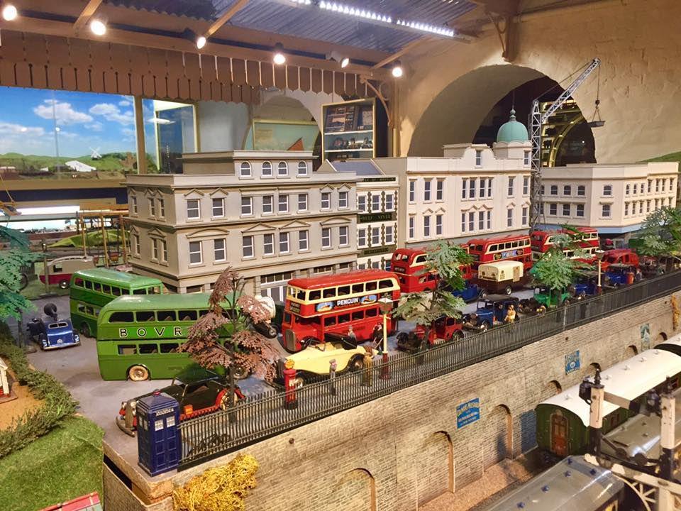 brightontoyandmodelmuseum.blogspot.com