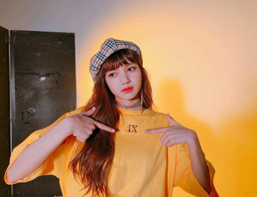 instagram.com/blackpinkofficial