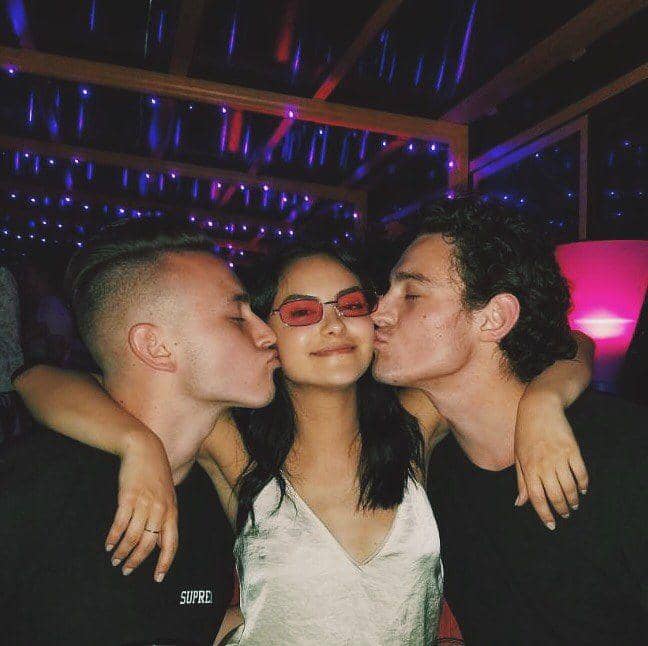 Instagram.com/camimendes