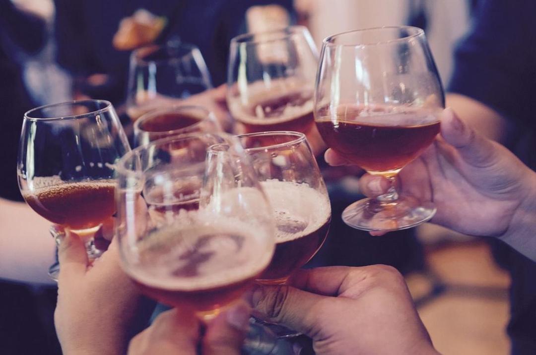 8 Fakta Menarik Kebiasaan Orang Rusia Minum Vodka