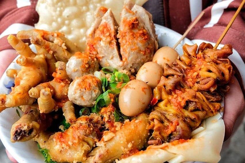 Wajib Mampir, 6 Pasar Ini Jadi Surganya Kuliner di Jabodetabek