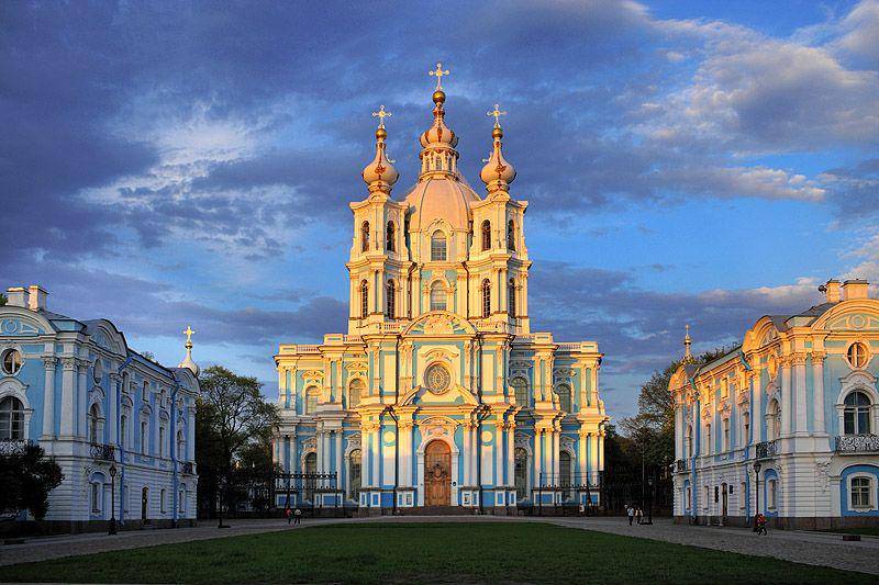 saint-petersburg.com