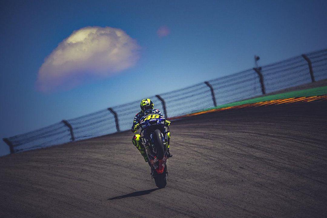 twitter.com/ValeYellow46