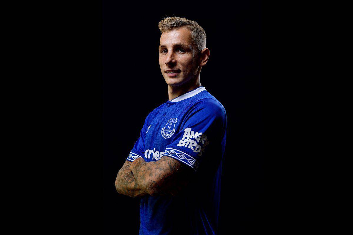 twitter/LucasDigne