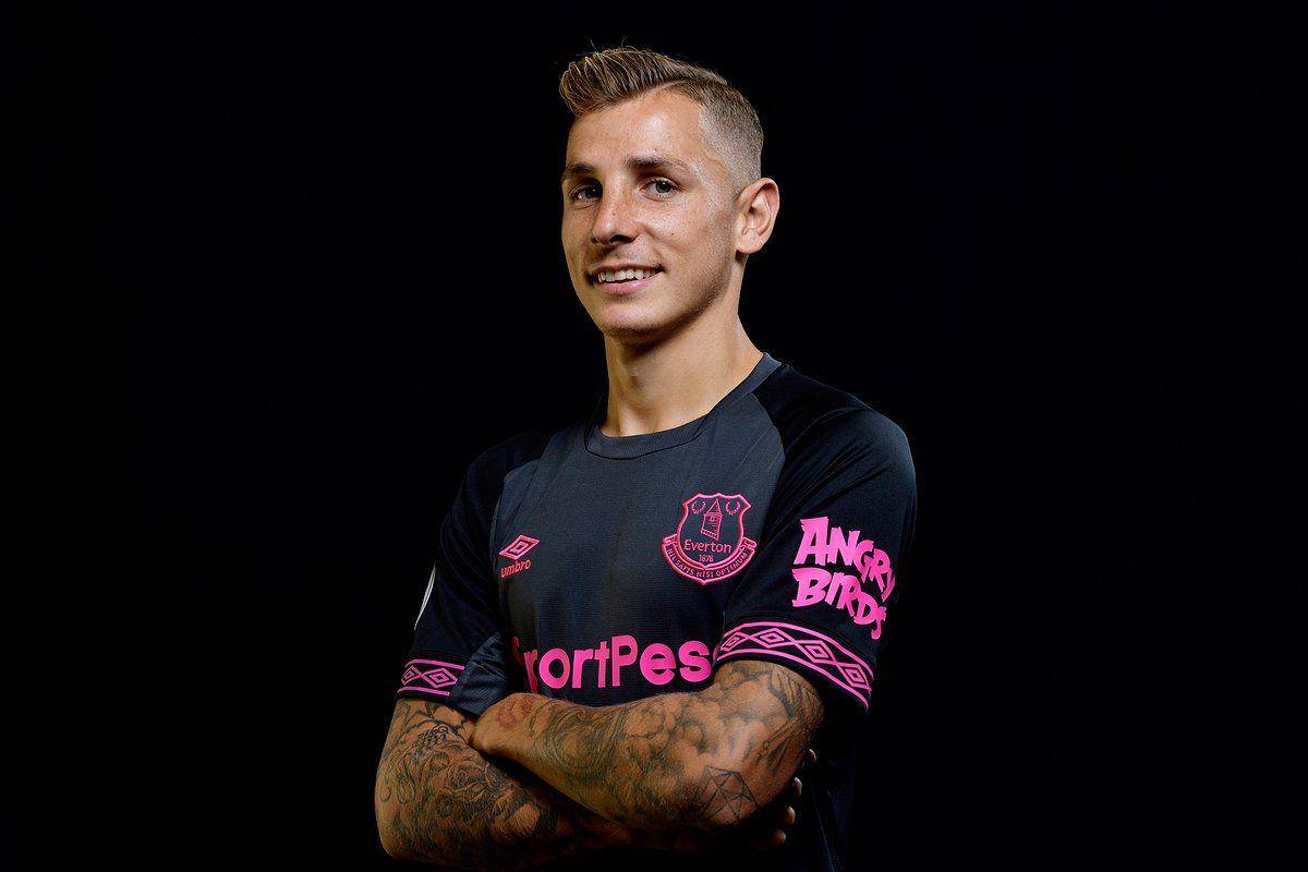 twitter/LucasDigne