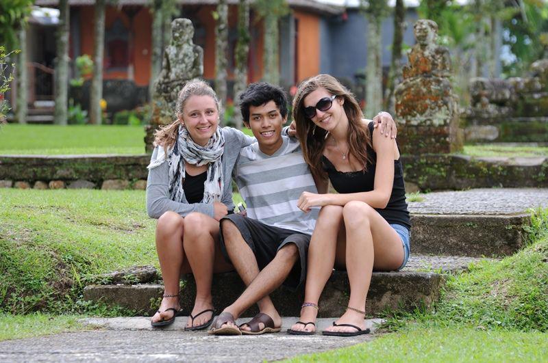 9 Hal Unik di Bali Ini Bikin Kamu Merasa Gak Lagi di Indonesia!